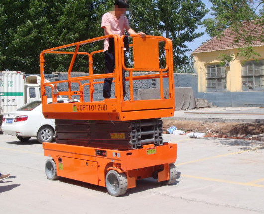 德阳移动式升降平台规格与使用规范